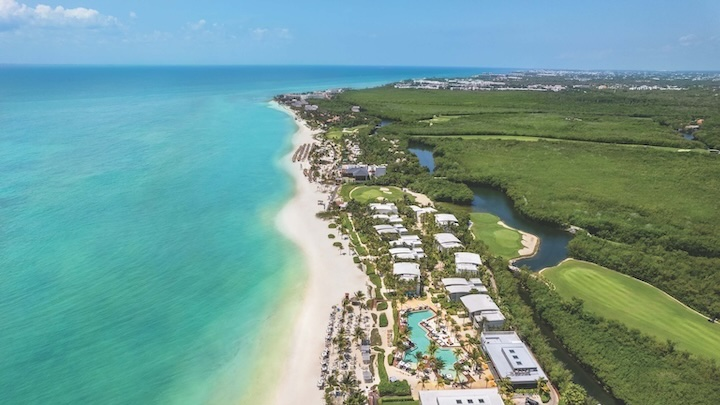 Vista aérea de playa